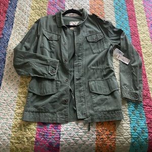NWT Black Poppy Women’s Olive Green Jacket Large.